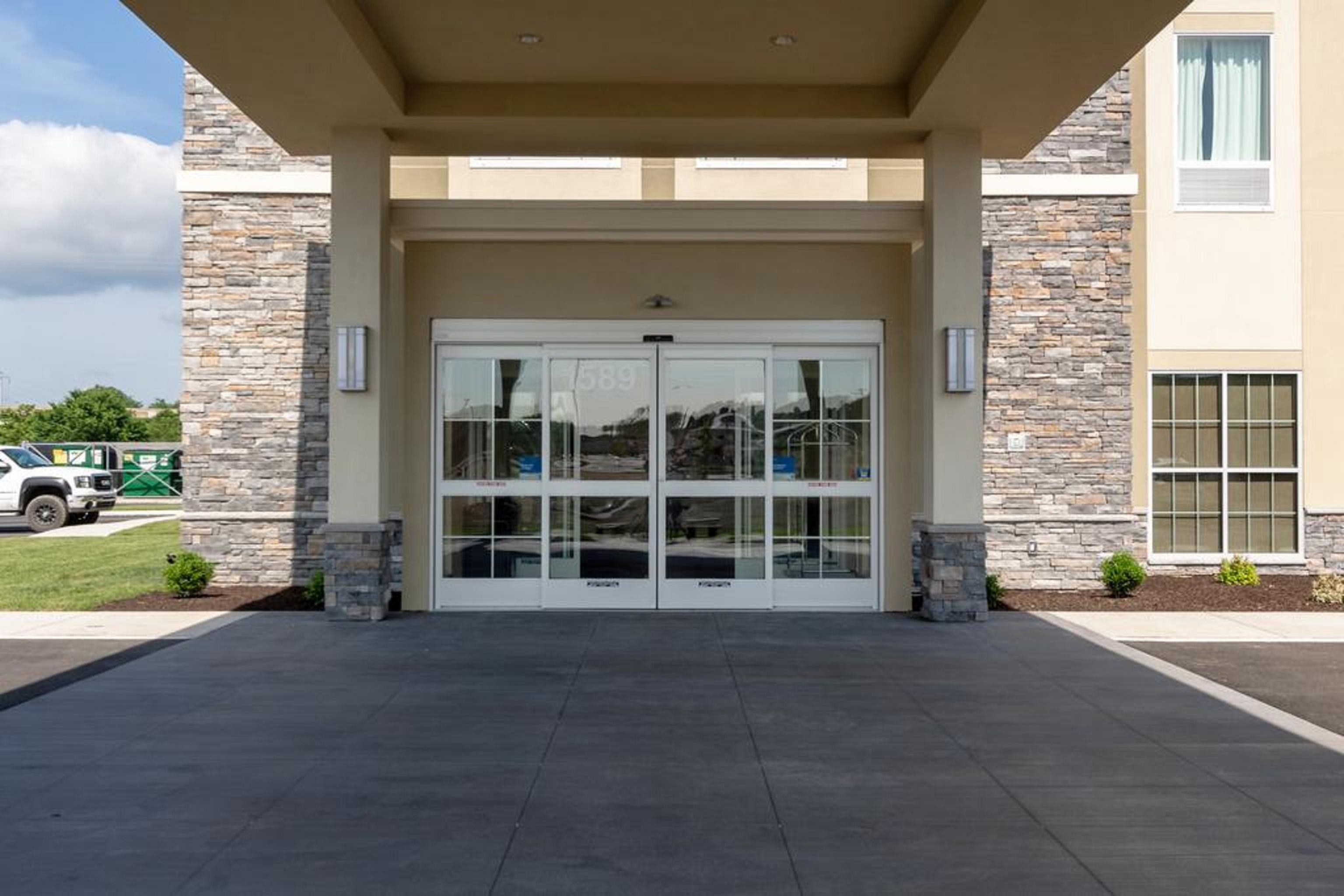 Comfort Inn & Suites - Harrisburg Airport - Hershey South Middletown  Ngoại thất bức ảnh