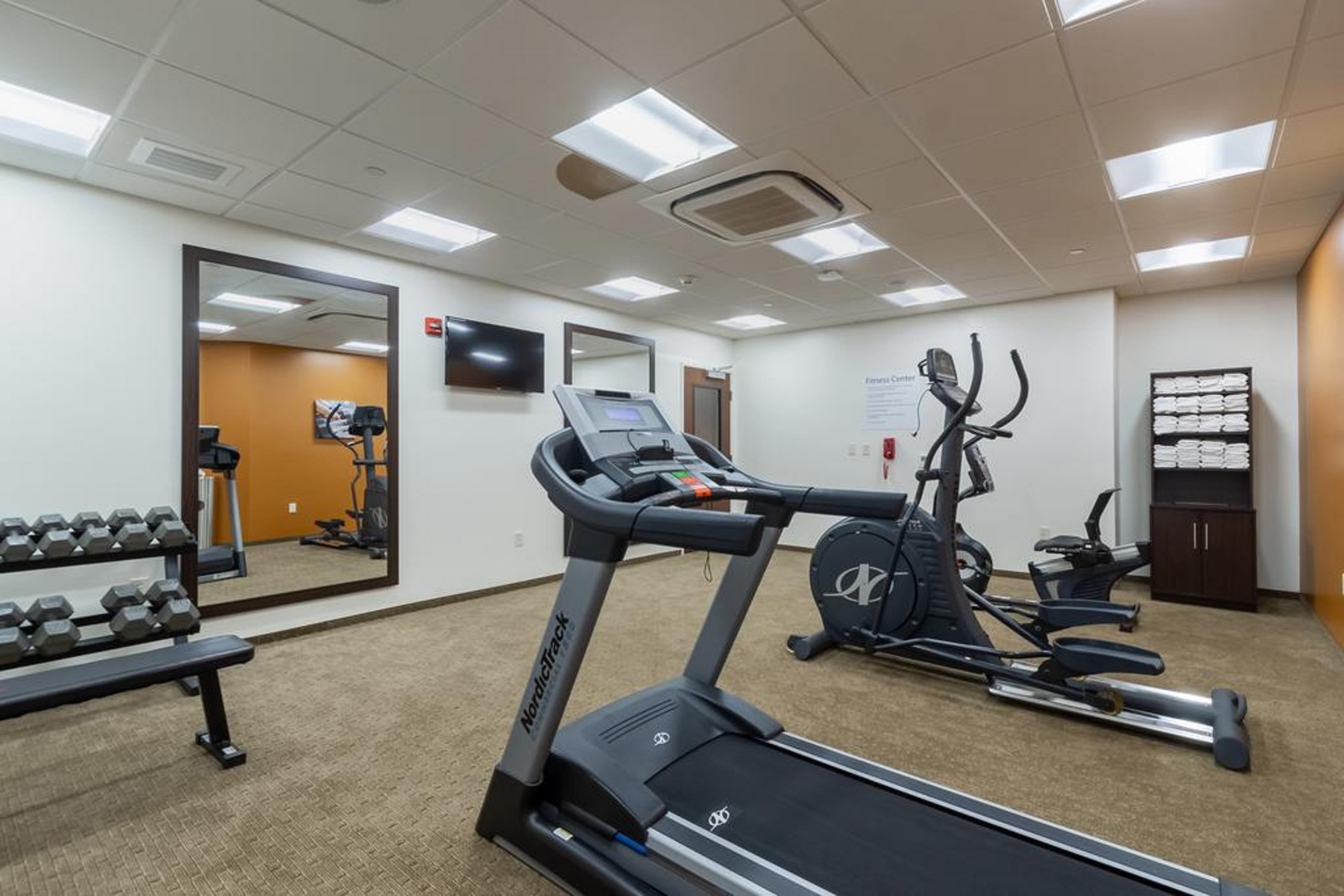 Comfort Inn & Suites - Harrisburg Airport - Hershey South Middletown  Ngoại thất bức ảnh