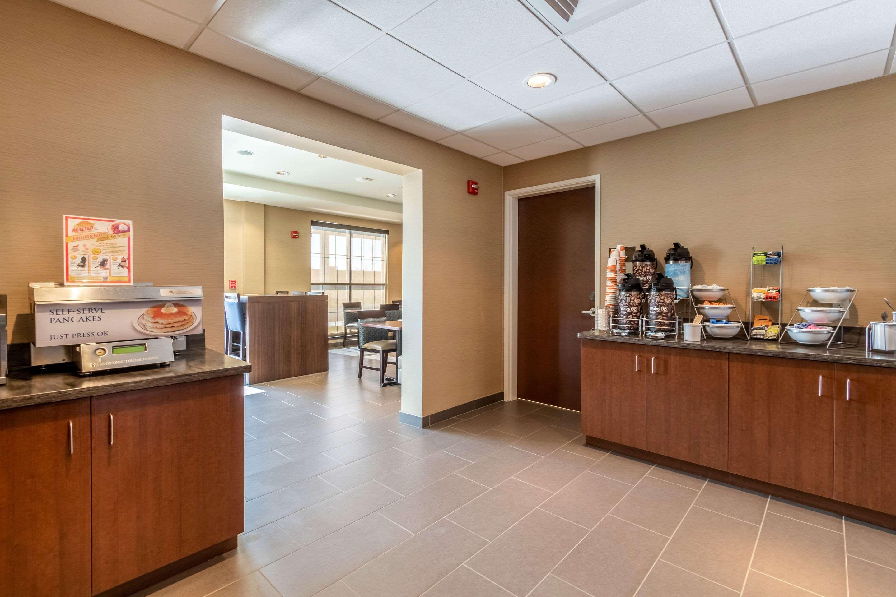Comfort Inn & Suites - Harrisburg Airport - Hershey South Middletown  Ngoại thất bức ảnh